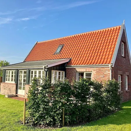 Haus Luesthuuske *
