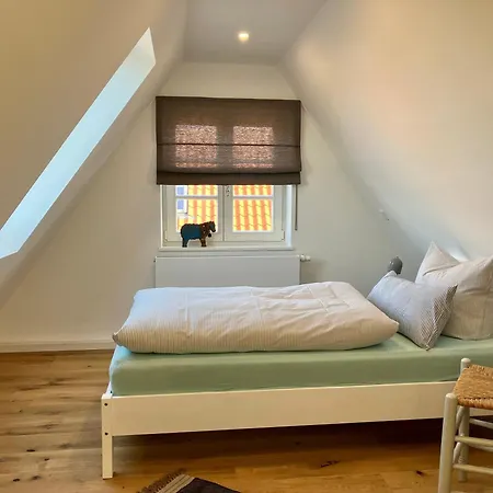 Haus Luesthuuske Holiday home