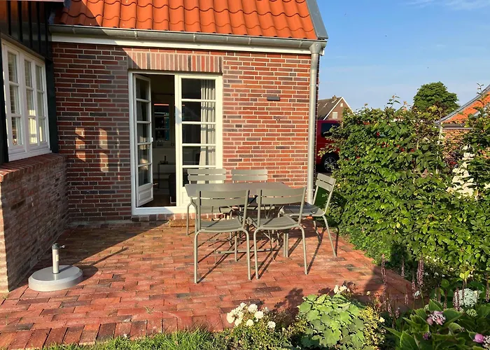 Haus Luesthuuske Dornum