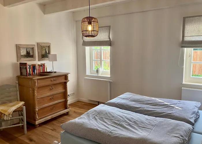 Haus Luesthuuske Tatil Evi Dornum